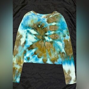 Tie-Dye Long Sleeve Shirt